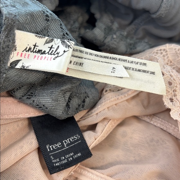 Free People Free Press Aerie Lace Bralettes Set Charcoal, Gray, Blush, Ivory S - Picture 8 of 9